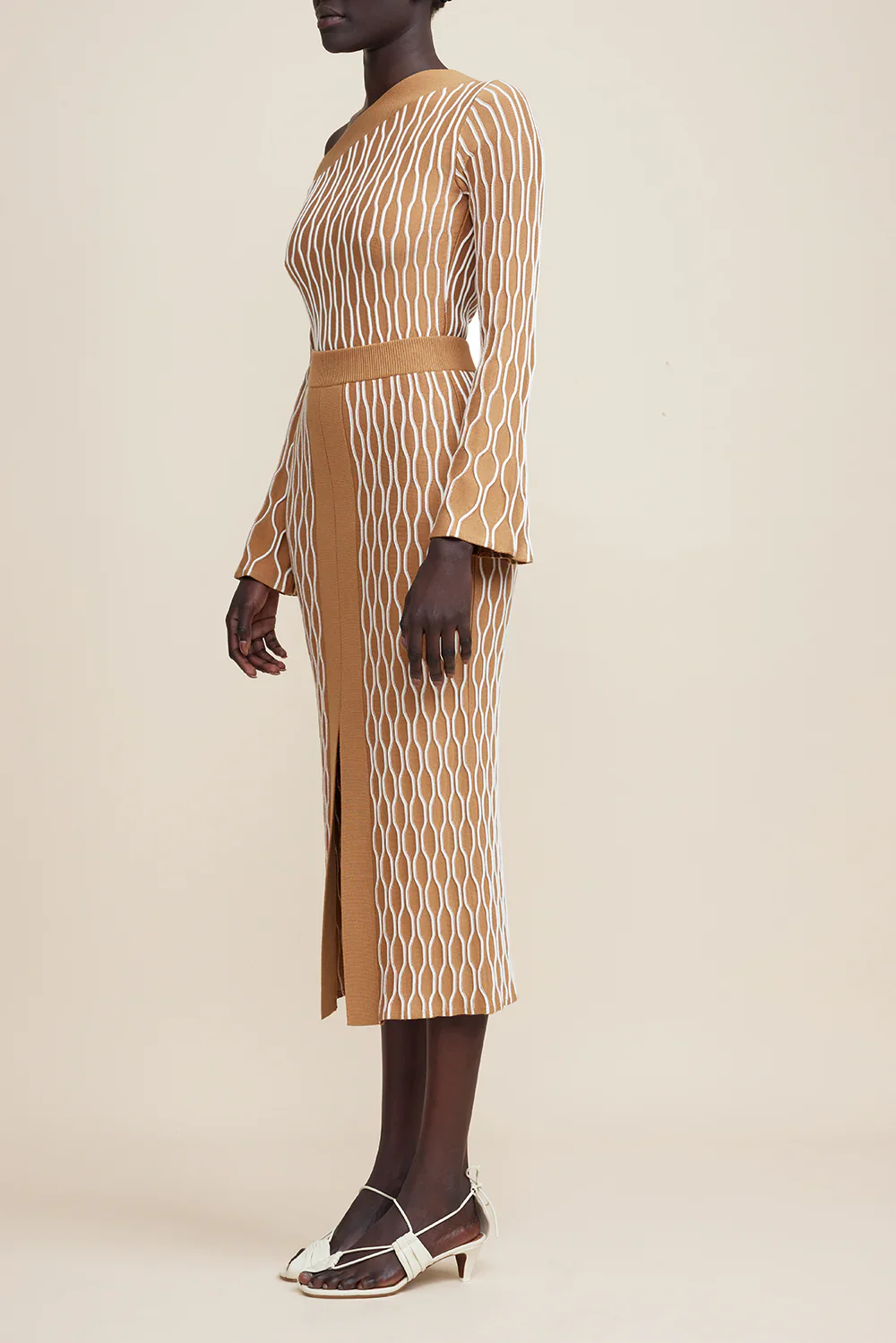 ACLER - BLONDEL TOP (OCHRE) - Image 2