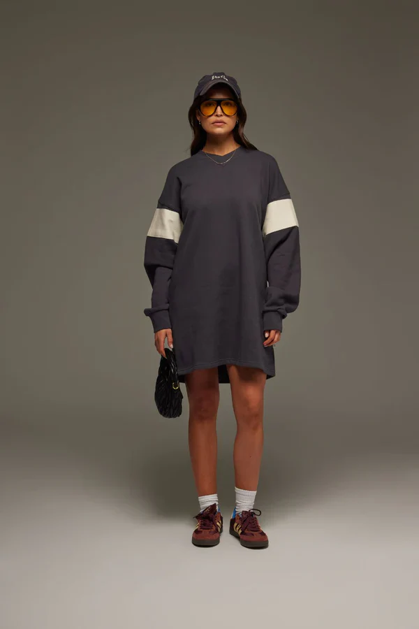 ARAMINTA JAMES - 94 V-NECK SWEATER DRESS NOIR - Image 4