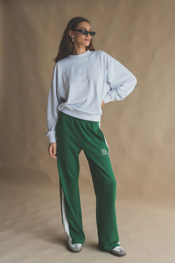 ARAMINTA JAMES - MONOGRAM CLASSIC SWEATSHIRT (CLOUD) - Image 3