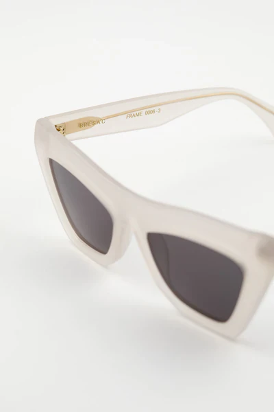 BRESAC - Frame 0006 (Mist) - Image 3