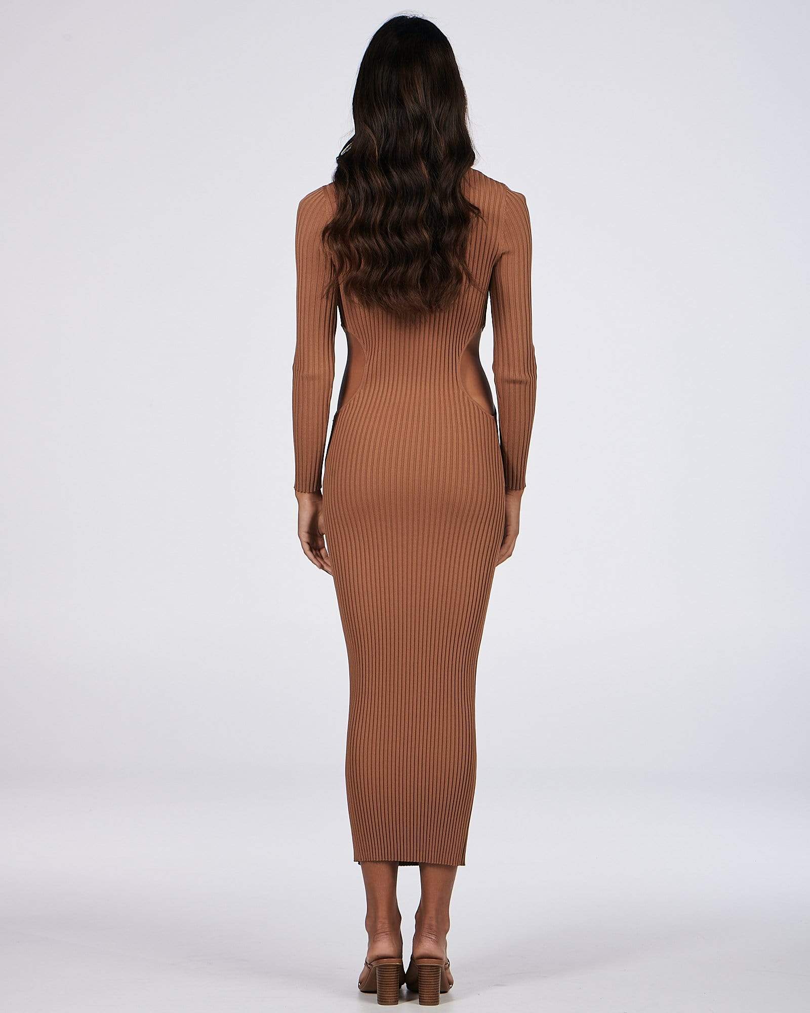 CHARLIE HOLIDAY - Violet Midi Dress (Chocolate) - Image 4