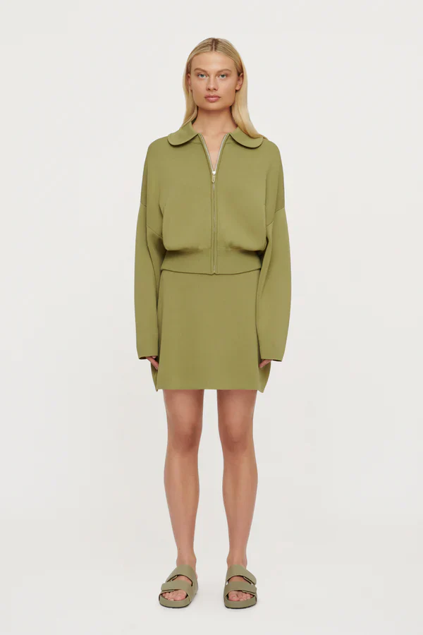 CLEA - Carlos Crepe Knit Bomber (Apple) - Image 3