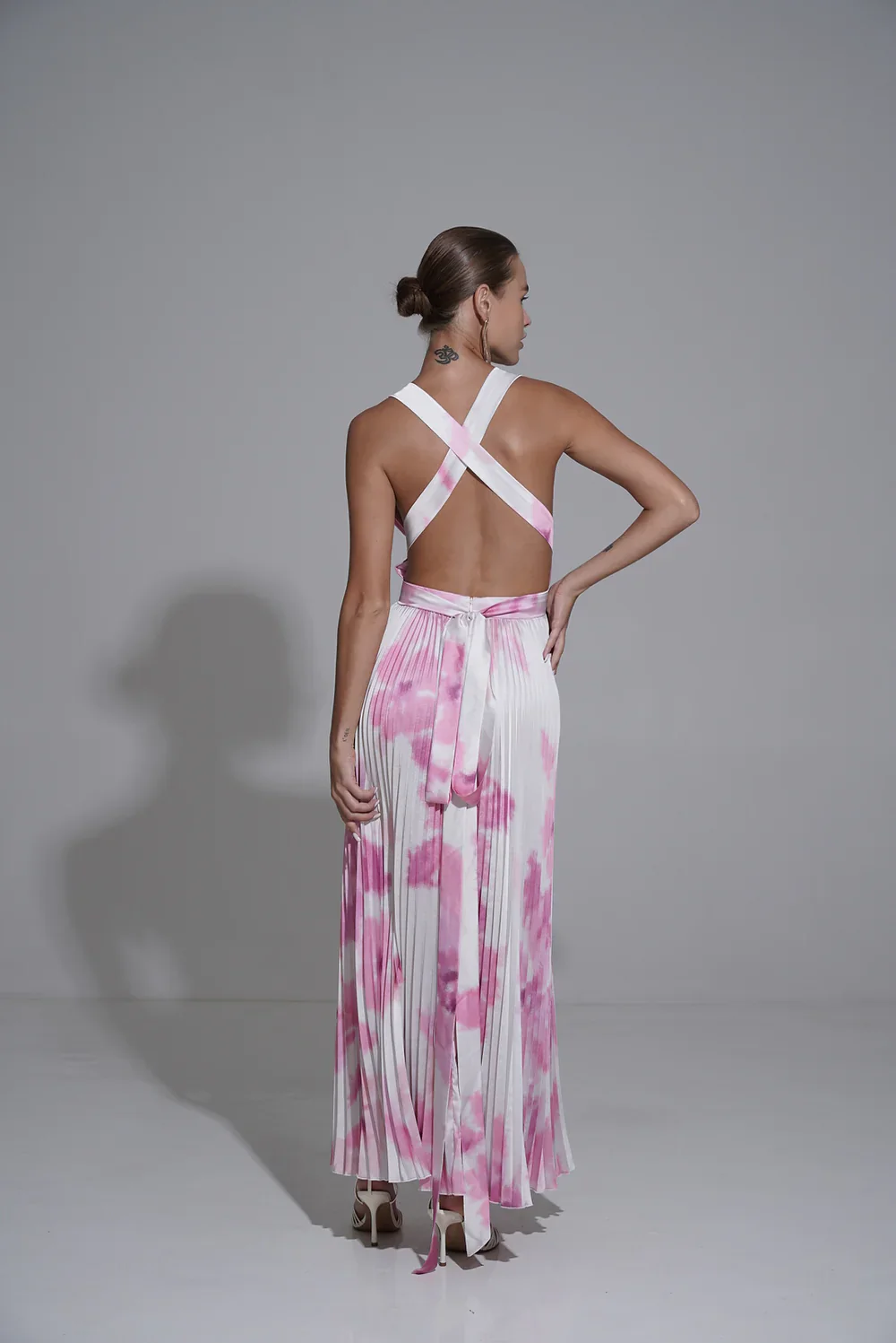 L'IDÉE WOMAN - MODERNISTE FULL LENGTH GOWN (JARDIN PINK) - Image 4