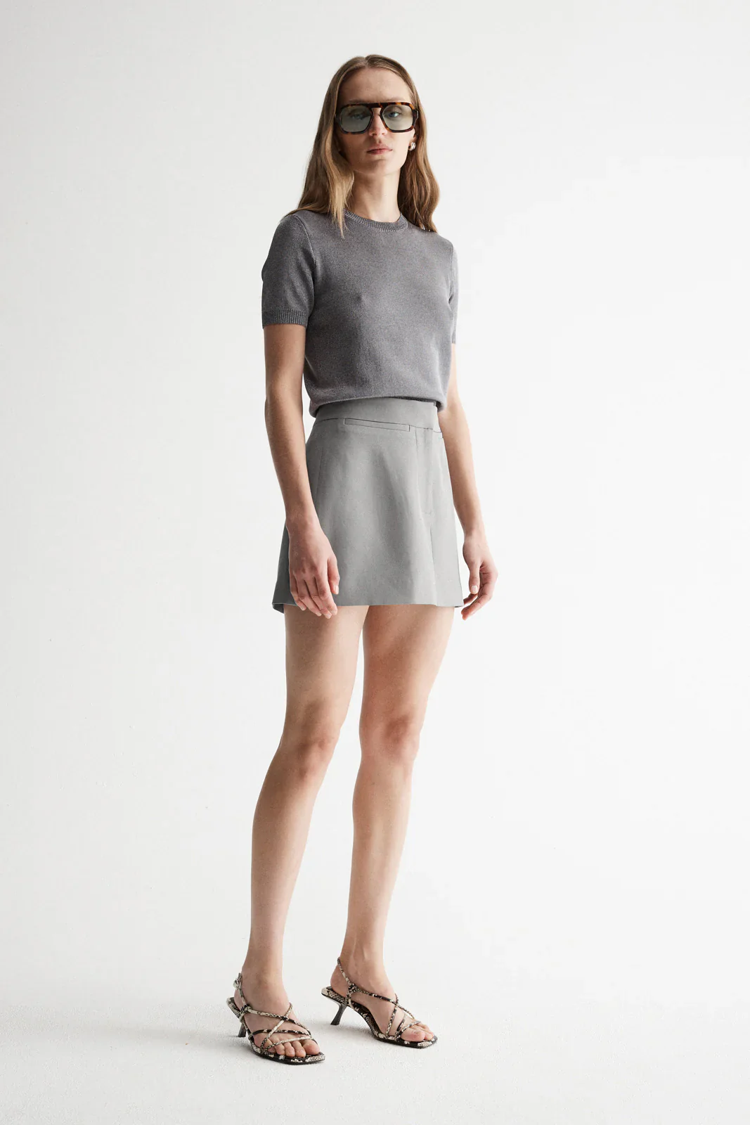 ELKA COLLECTIVE - OCEANA KNIT TEE (DARK CHROME LUREX) - Image 2