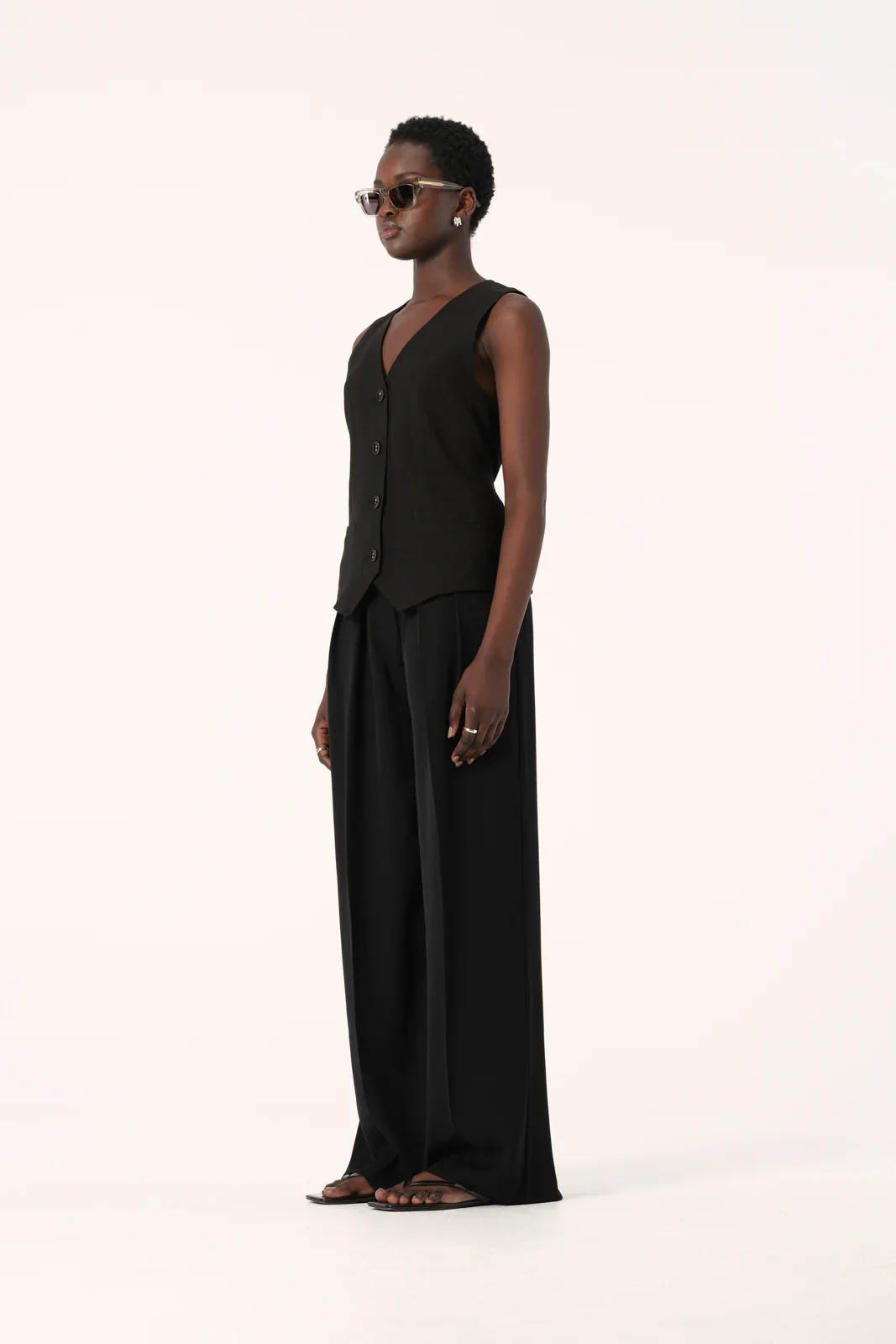 Elka Collective - Nina Vest (Black) - Image 2