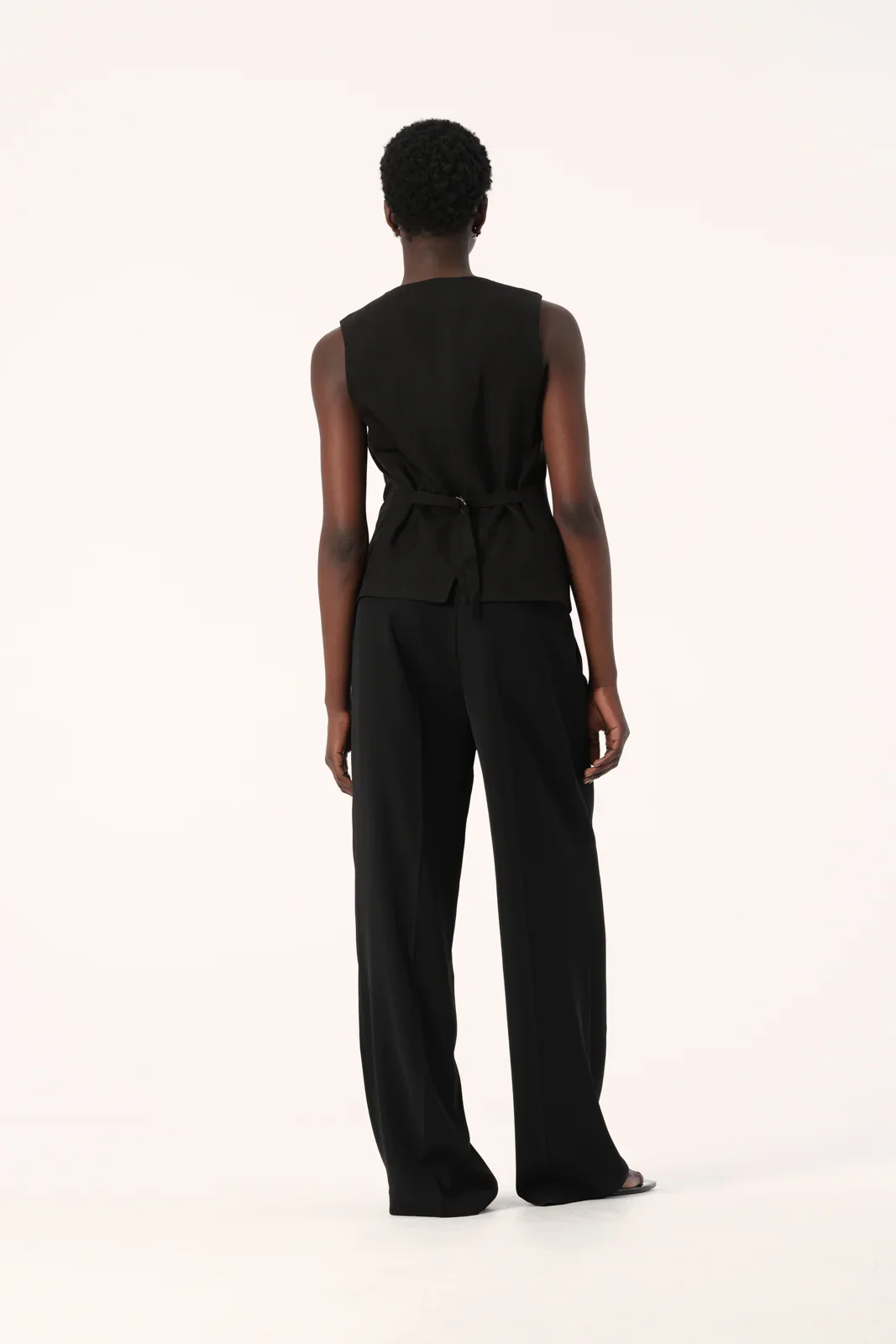 Elka Collective - Nina Vest (Black) - Image 4
