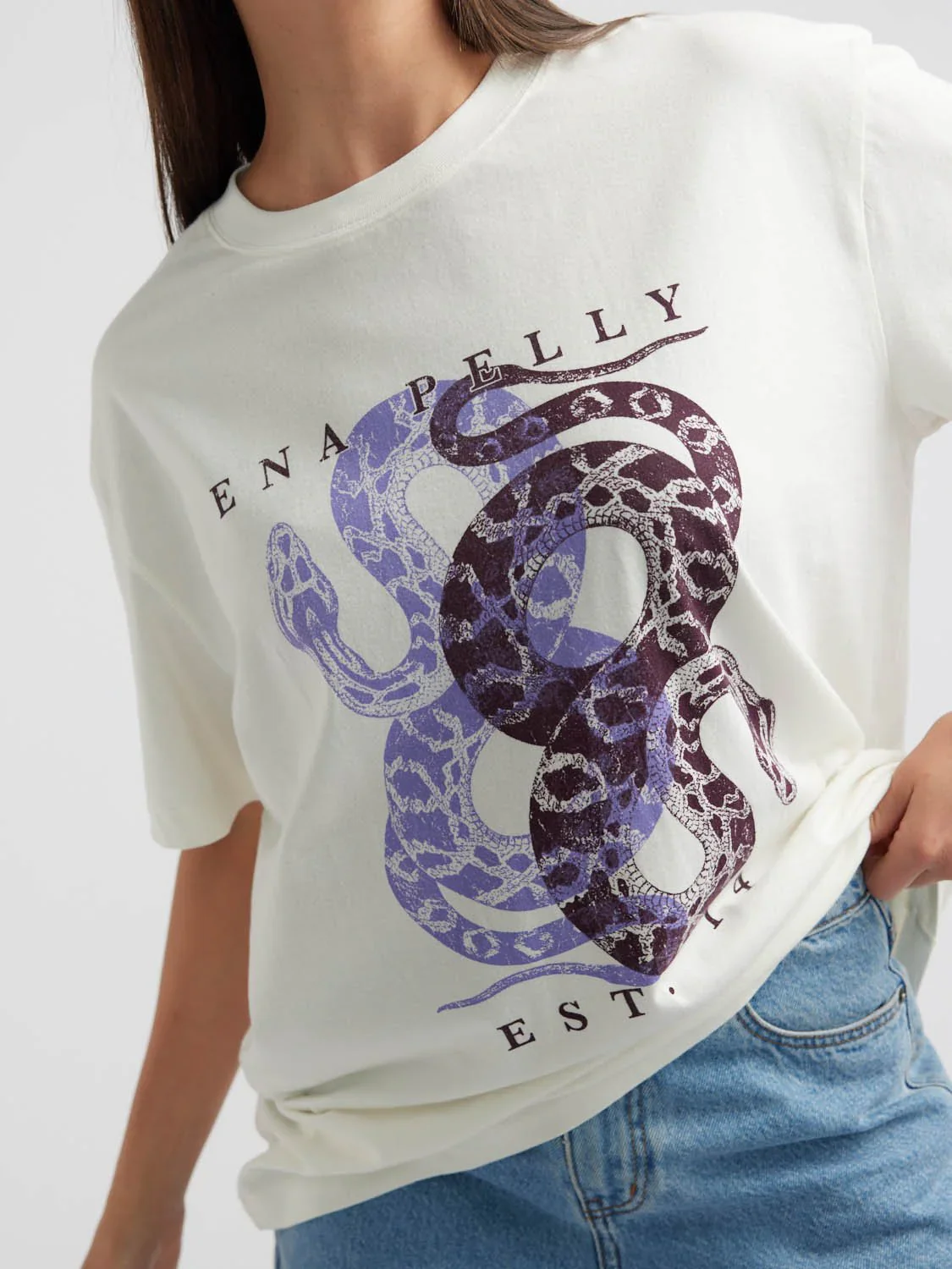 ENA PELLY - DUAL SNAKES TEE (VINTAGE WHITE) - Image 4