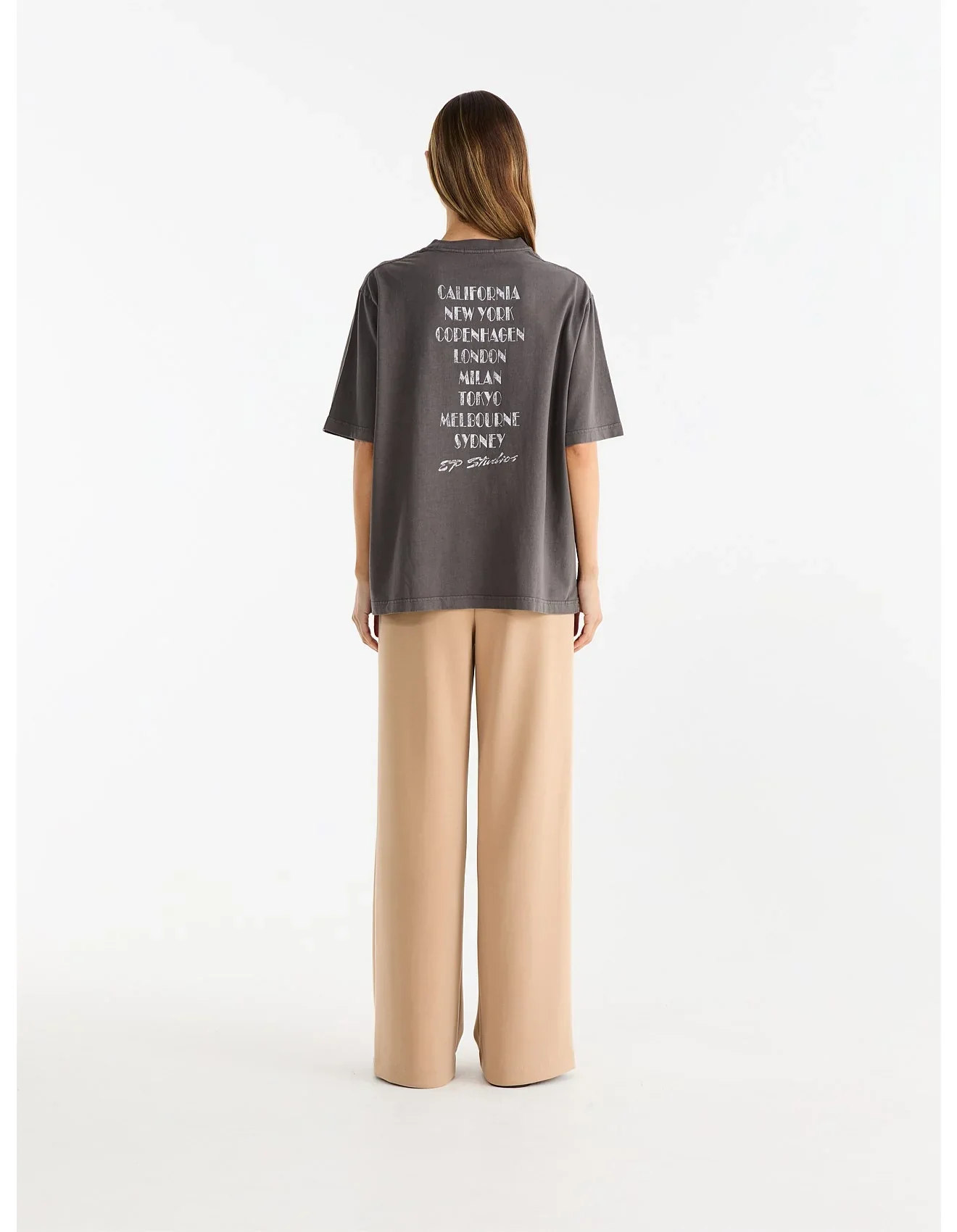 ENA PELLY - PELLY TOUR TEE (SMOKE) - Image 2