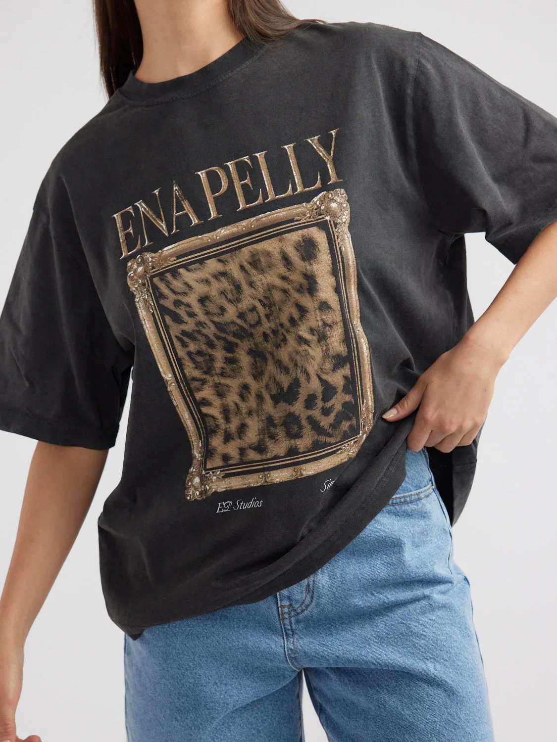 ENA PELLY - REVERE TEE (VINTAGE BLACK) - Image 4