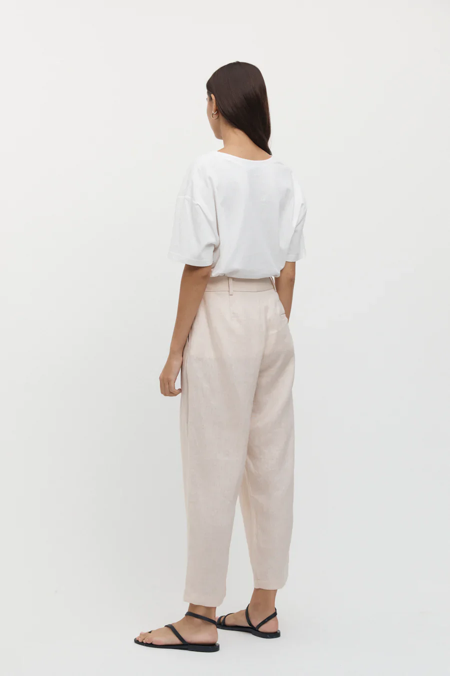 FRIEND OF AUDREY - Émilion 7/8 Linen Trouser (Bone) - Image 4