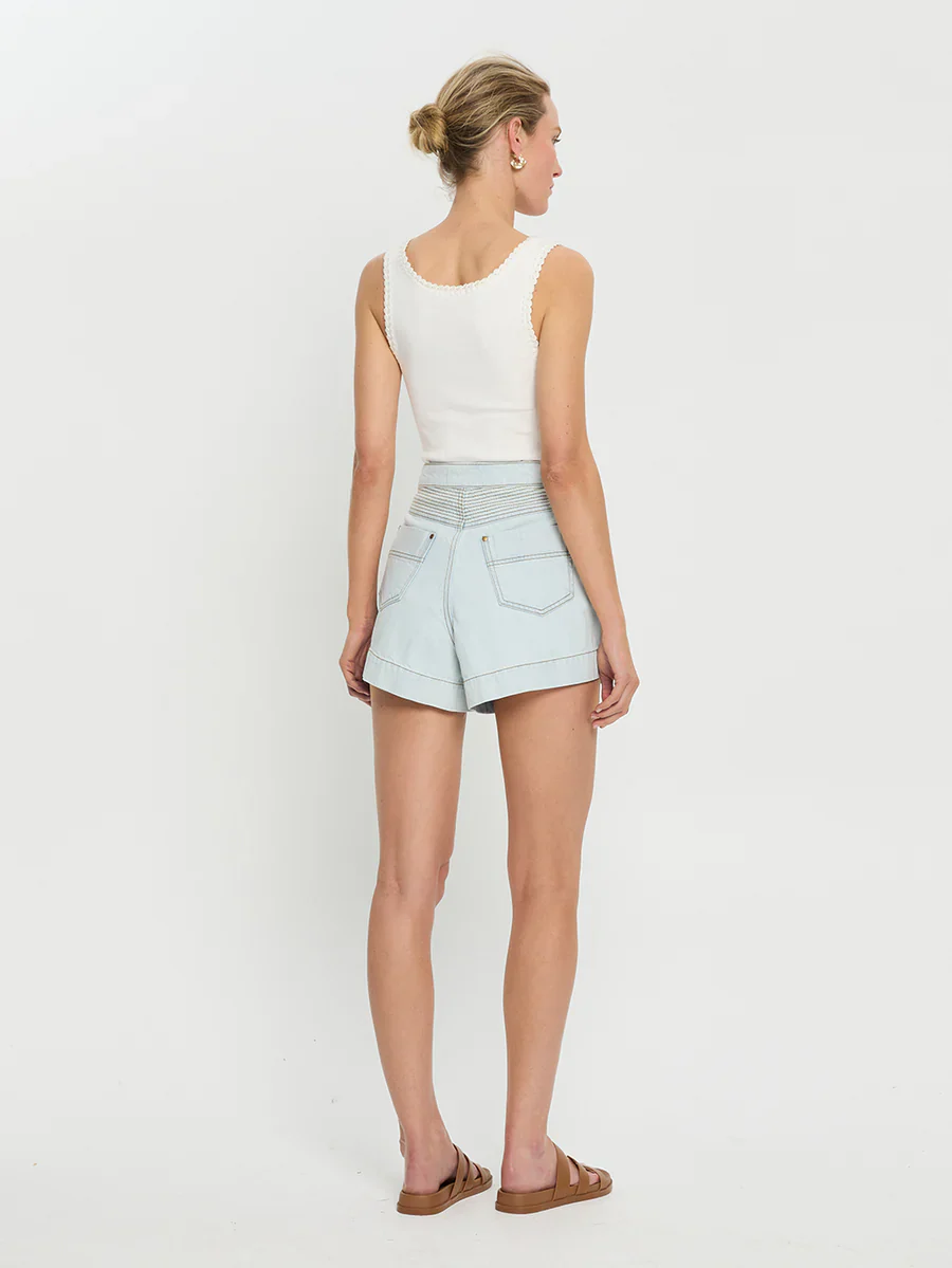 KIVARI - CELENE DENIM SHORT (PALE INDIGO BLUE) - Image 3