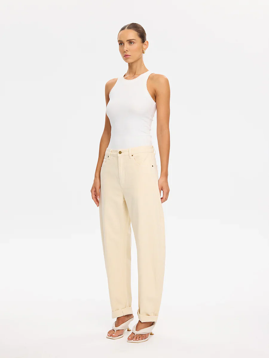 KIVARI - EVITA DENIM BARREL JEAN (CREAM) - Image 5