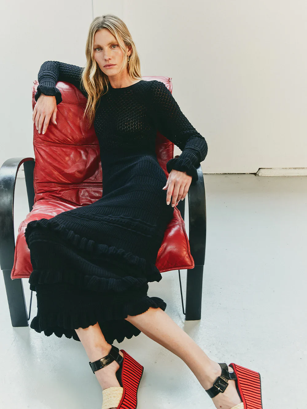 KIVARI - RAFAELA KNIT DRESS (BLACK) - Image 2
