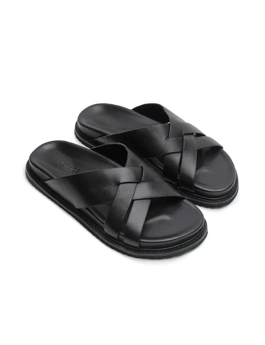 La Tribe - Cross Cut Slide (Black)