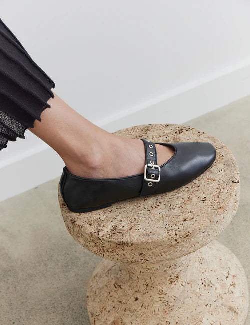 LA TRIBE - EILWEN BALLET FLAT (BLACK / SILVER) - Image 2