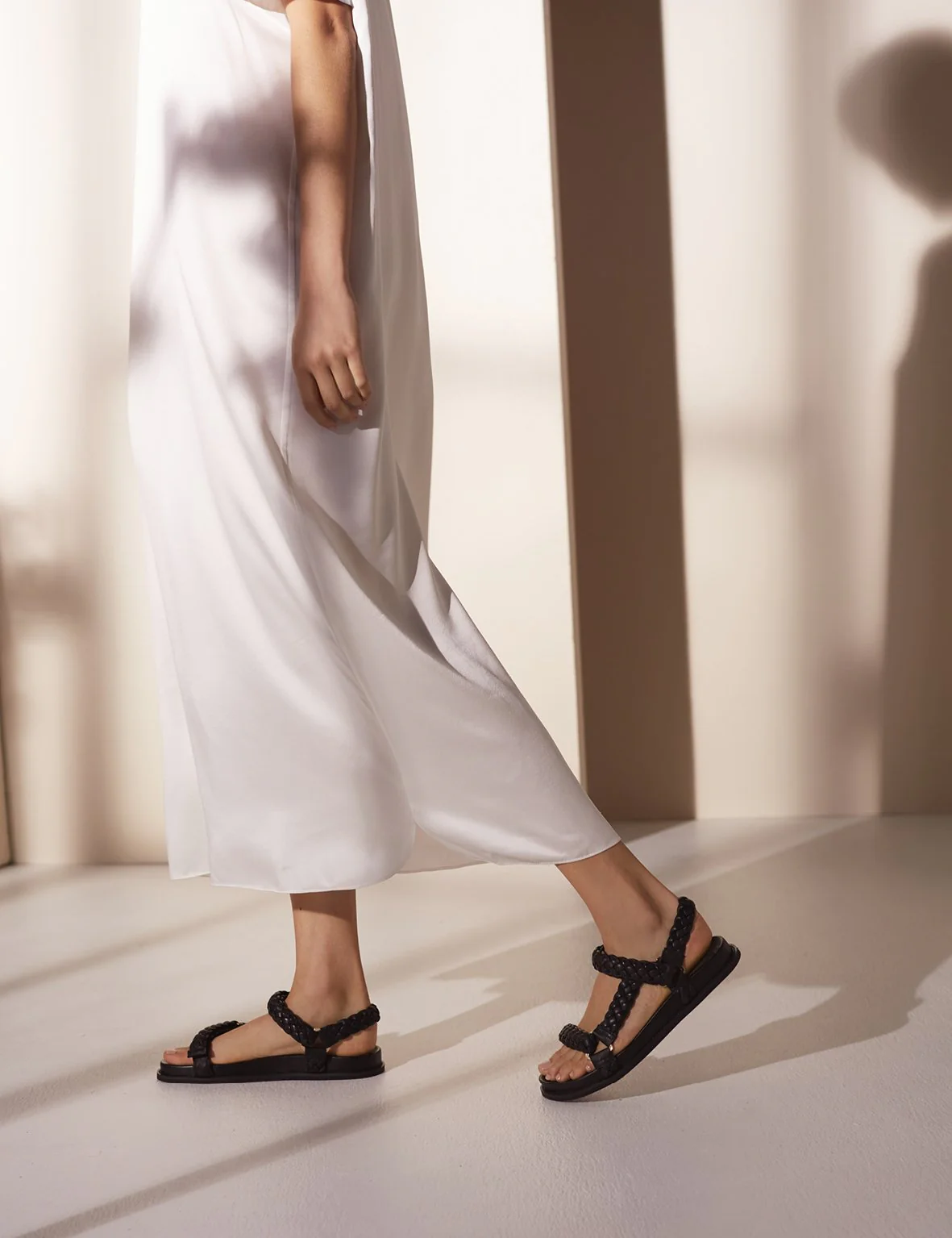 LA TRIBE - Elke Braided Sandal (Black) - Image 6