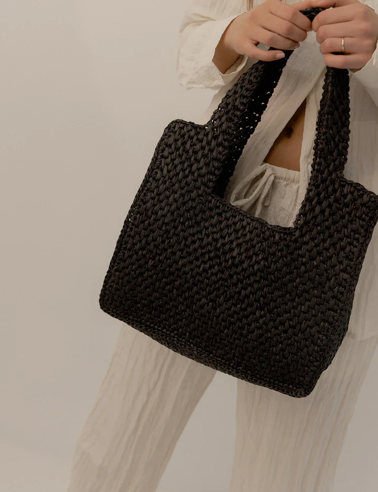 LA TRIBE - MACRAME TOTE BAG (BLACK) - Image 4