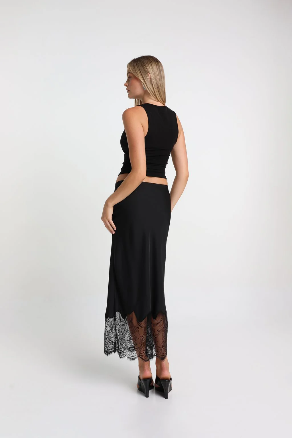 MADISON THE LABEL - LUELLA SKIRT (BLACK) - Image 5