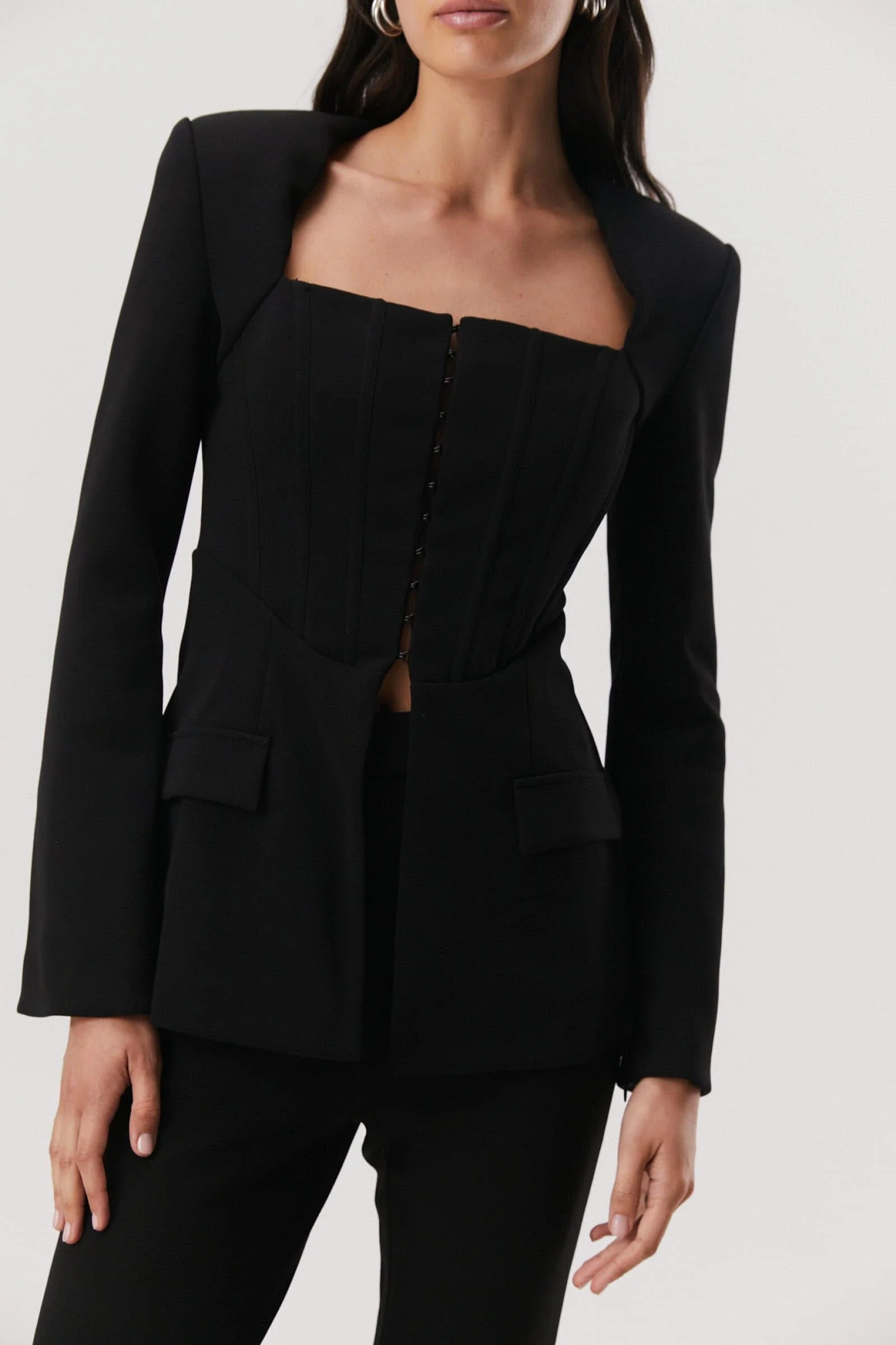 MISHA - ABENI STRUCTURED BLAZER (BLACK) - Image 2