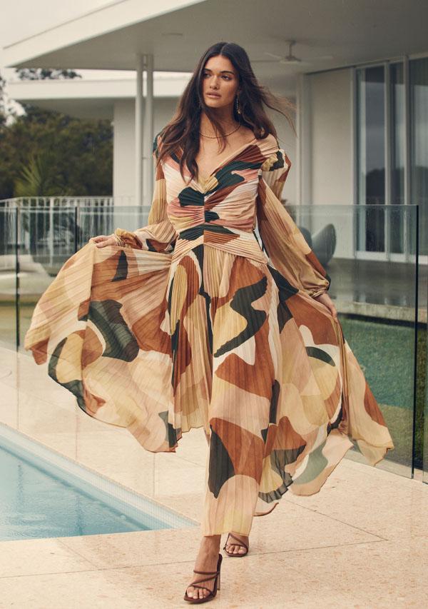 MNISTRY OF STYLE - Retro Resort Pleated Midi Dress   FINAL SALE - Image 2