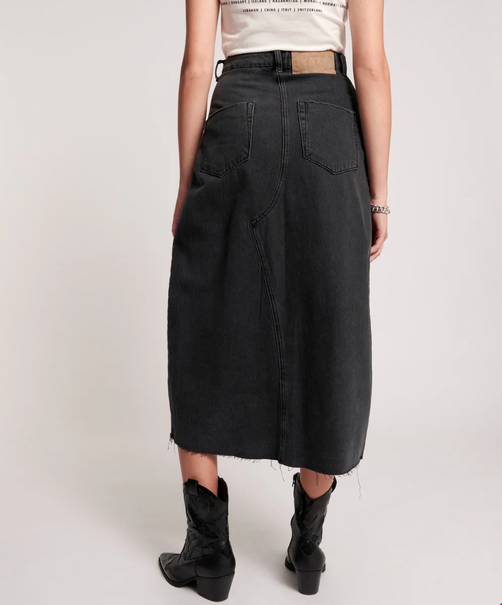 ONE TEASPOON - WORN BLACK ROCKO LONG LENGTH SKIRT - Image 3