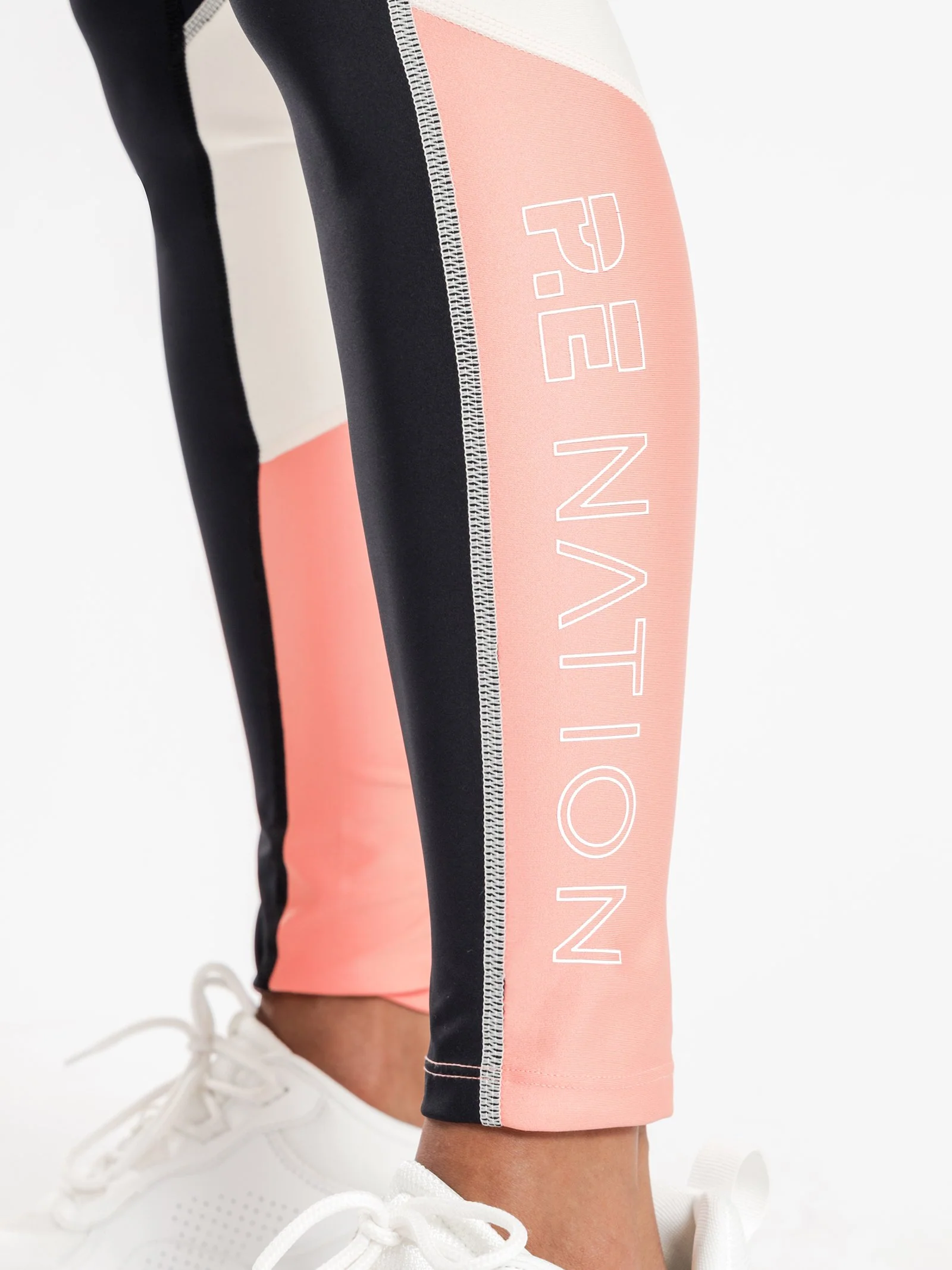 PE NATION - Forward Pass Legging - Image 3