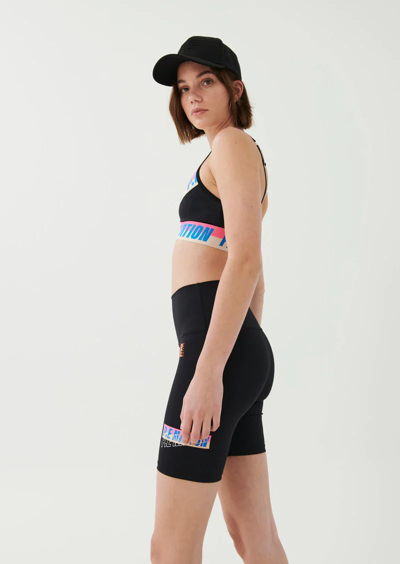 PE NATION - Half Volley Sports Bra (Black) - Image 3