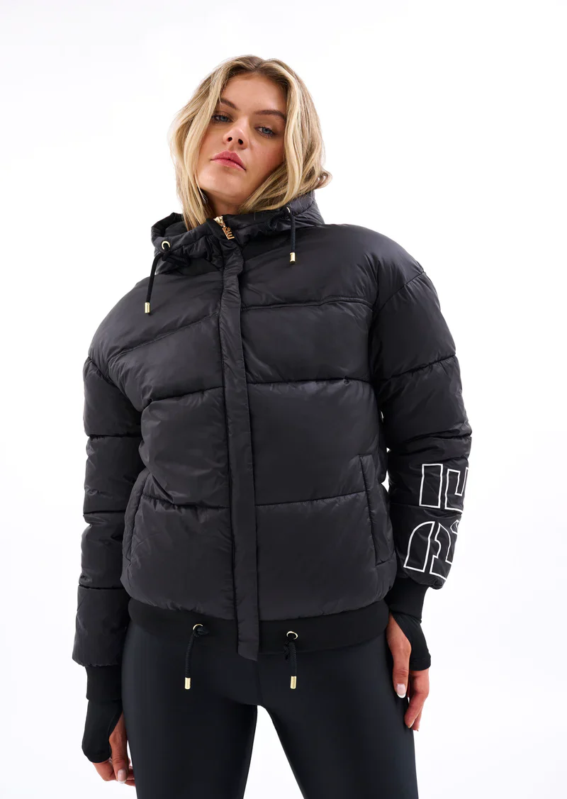 PE NATION -  INFINITE JACKET (BLACK)