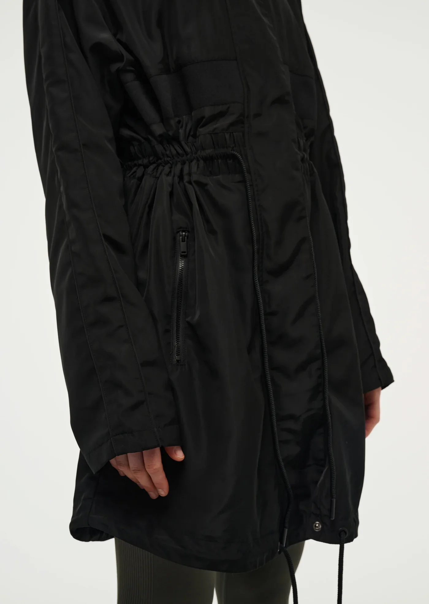 PE NATION - MID LENGTH MAN DOWN JACKET (BLACK) - Image 3