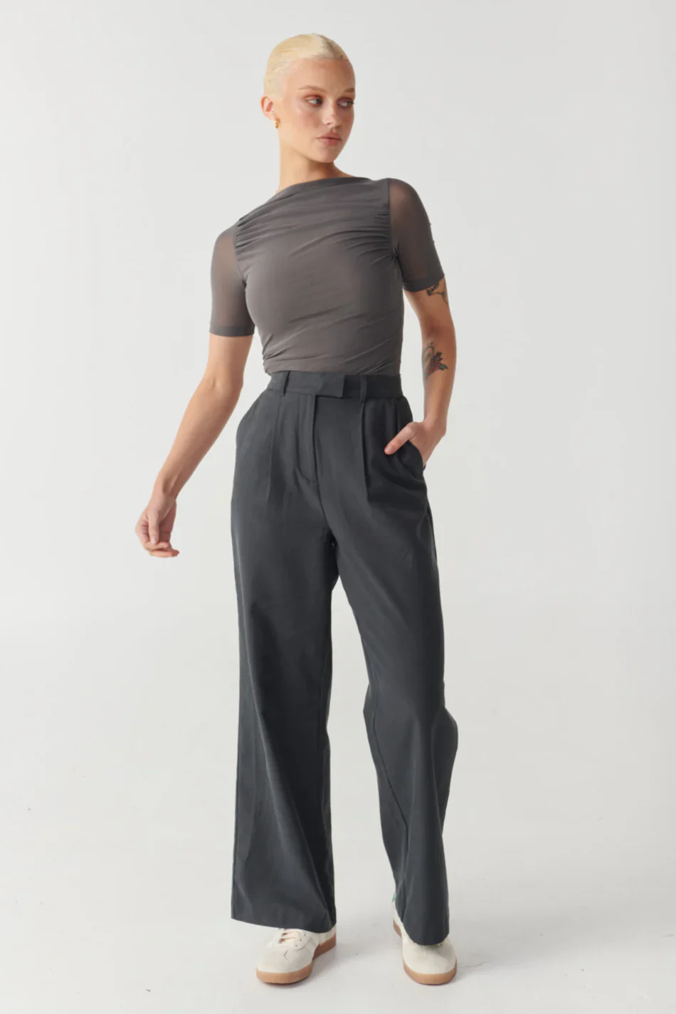 RAEF THE LABEL - EMERY SHORT SLEEVE MESH TOP (CHARCOAL) - Image 6