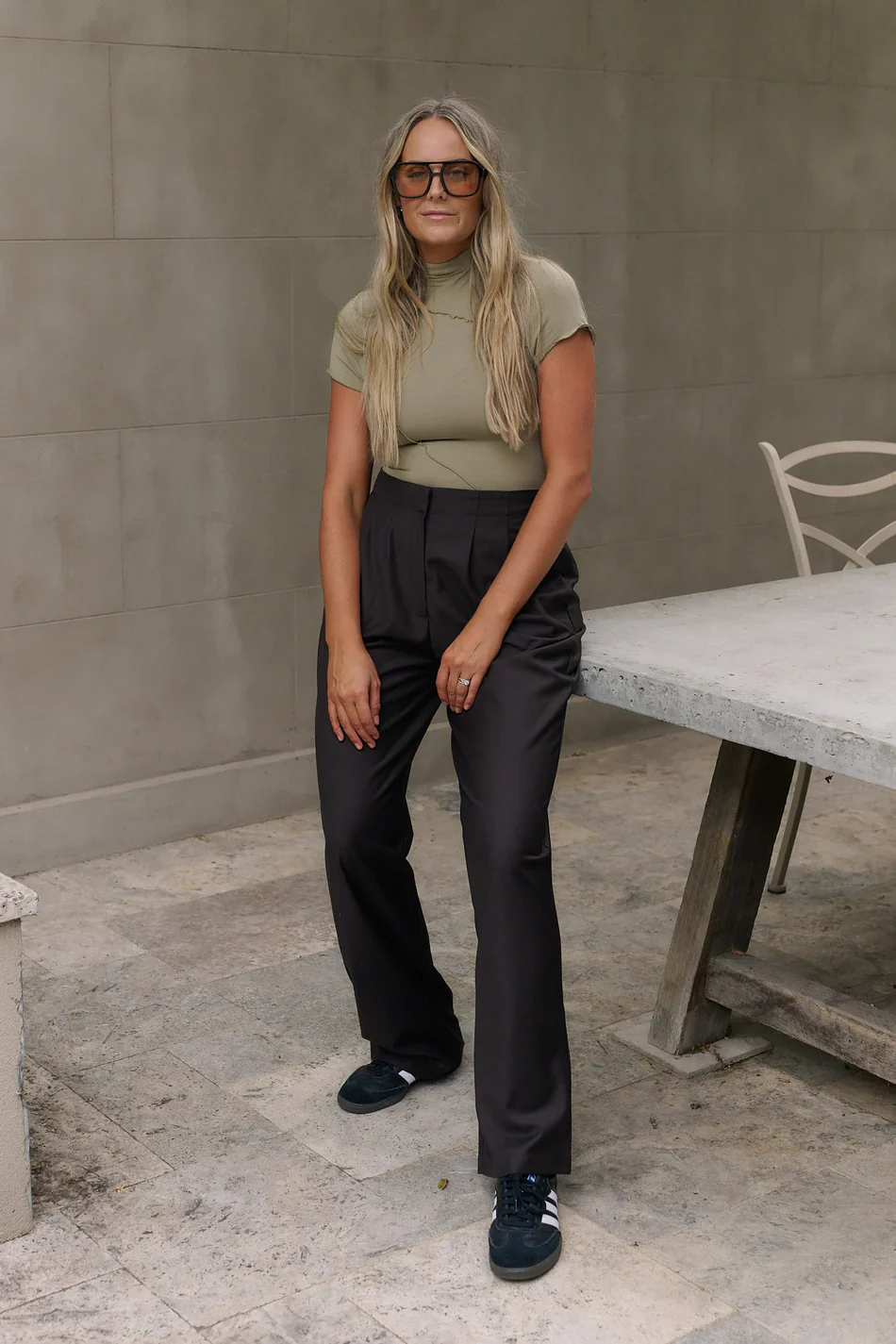 RAEF THE LABEL - LANEY PANELLED SHORT SLEEVE TOP (DARK OLIVE) - Image 5
