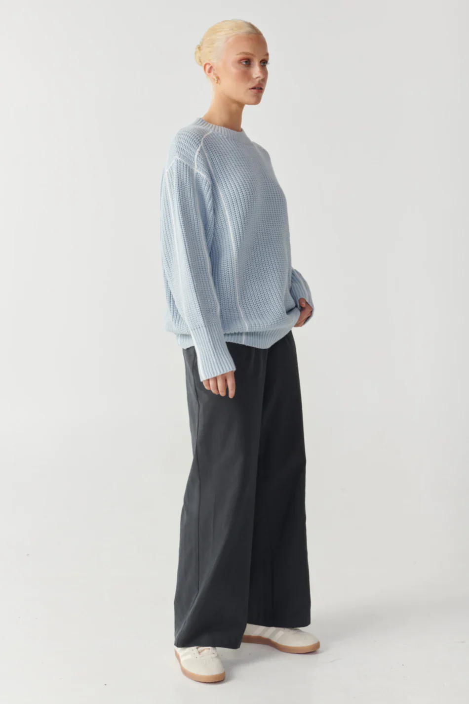 RAEF THE LABEL - MYLAH OVERSIZED CREW KNIT (SKY) - Image 4