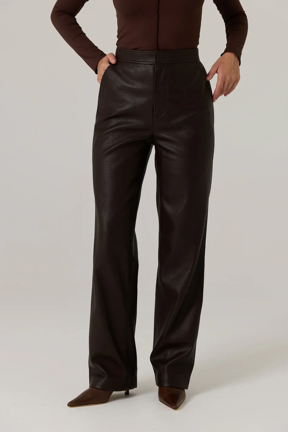 RAEF THE LABEL - WINNIE VEGAN LEATHER PANT (DARK TRUFFLE) - Image 4