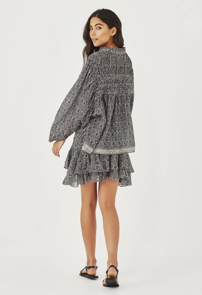 REMAIN - Sylvie Shirt (Navy Paisley) FINAL SALE - Image 4