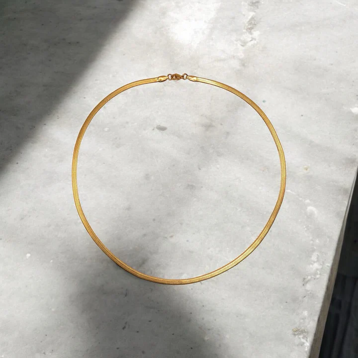 RICHÉ PARIS FEMME - HERRINGBONE GOLD NECKLACE 4MM