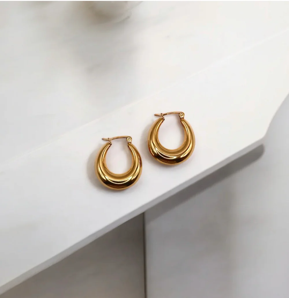 RICHÉ PARIS FEMME - MARIE GOLD EARRING - Image 3