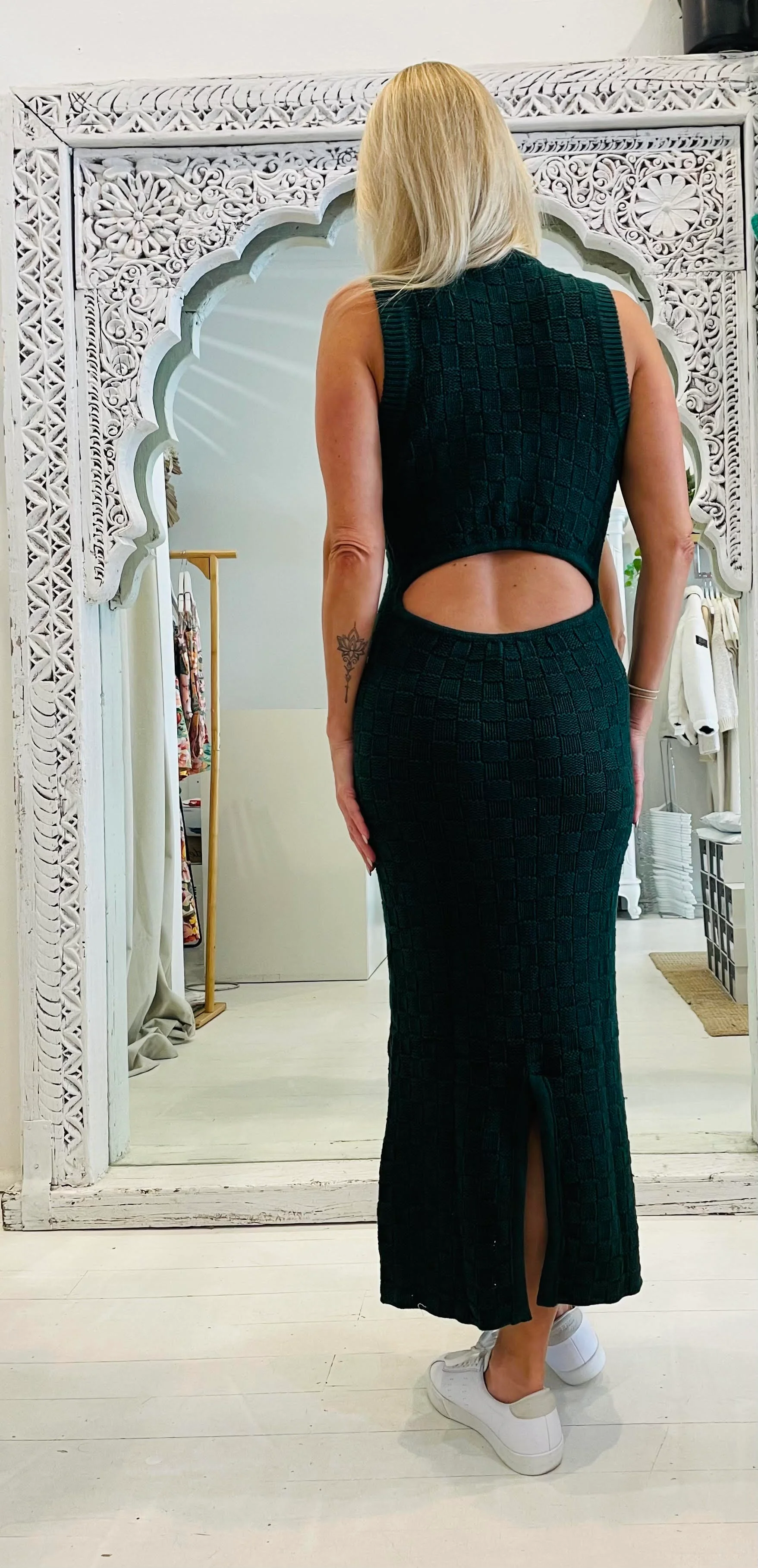 RUE STIIC - Esther Maxi Dress (Emerald Green) - Image 2