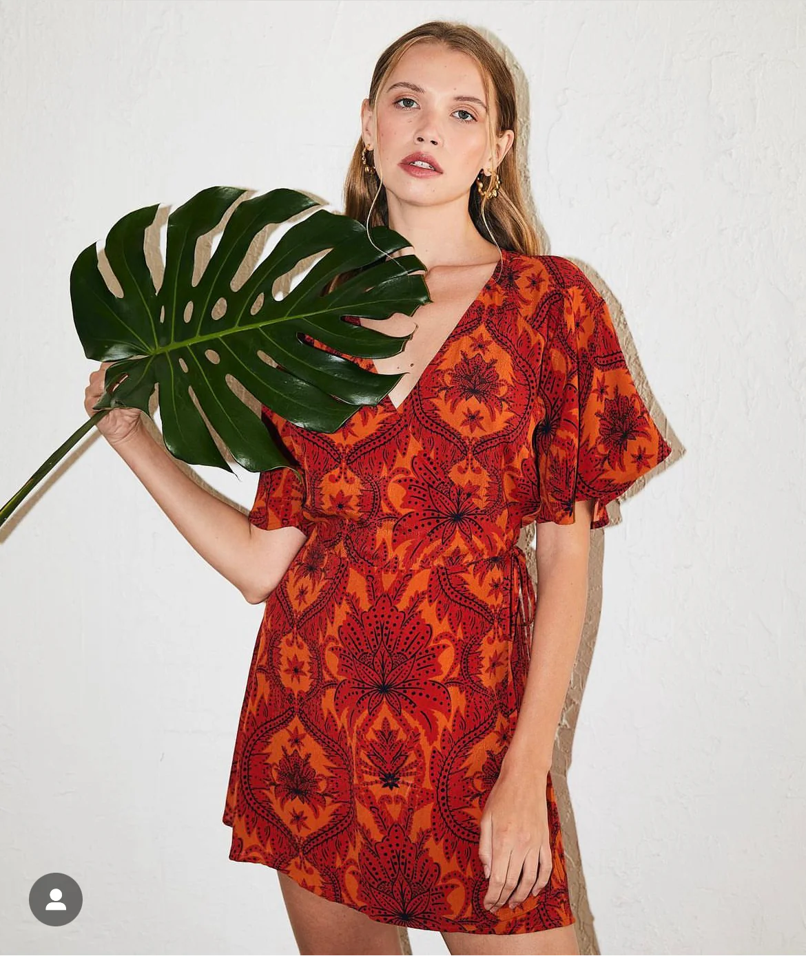 RUE STIIC - NINA MINI WRAP DRESS (DAMASK FLORAL) - Image 2
