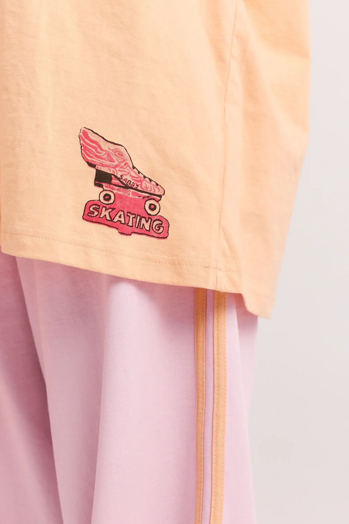 SAABI - THE VERY OVERSIZED SKATE DON'T HATE TEE (PEACH) - Image 4
