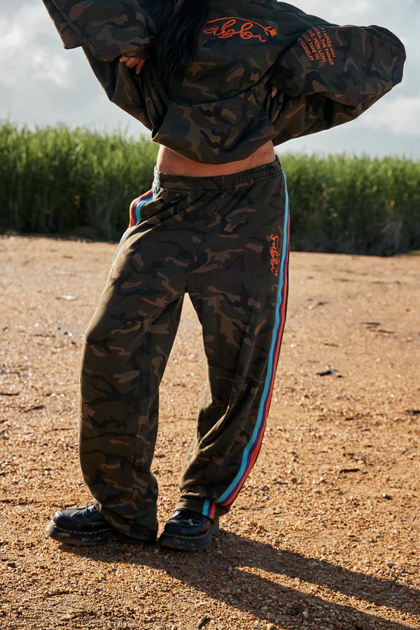 SABBI - NAME YOURSELF TRACKPANTS (CAMO) - Image 2