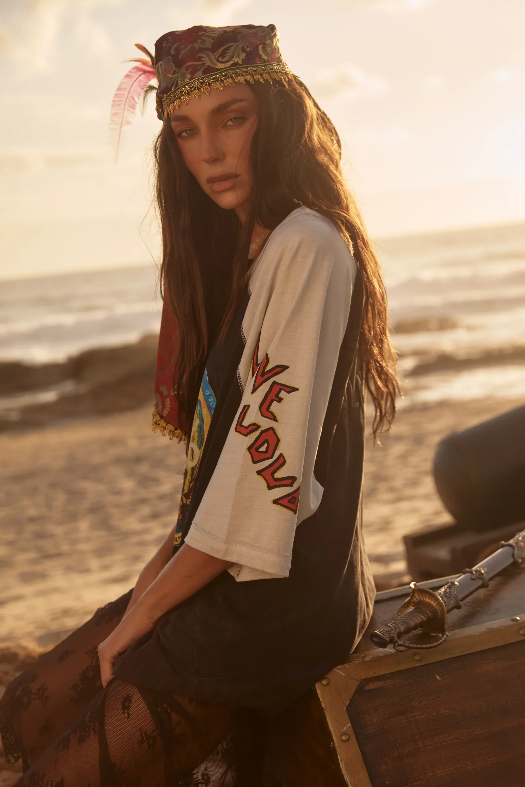 SABBI - STAY WILD RAGLAN TEE - Image 2
