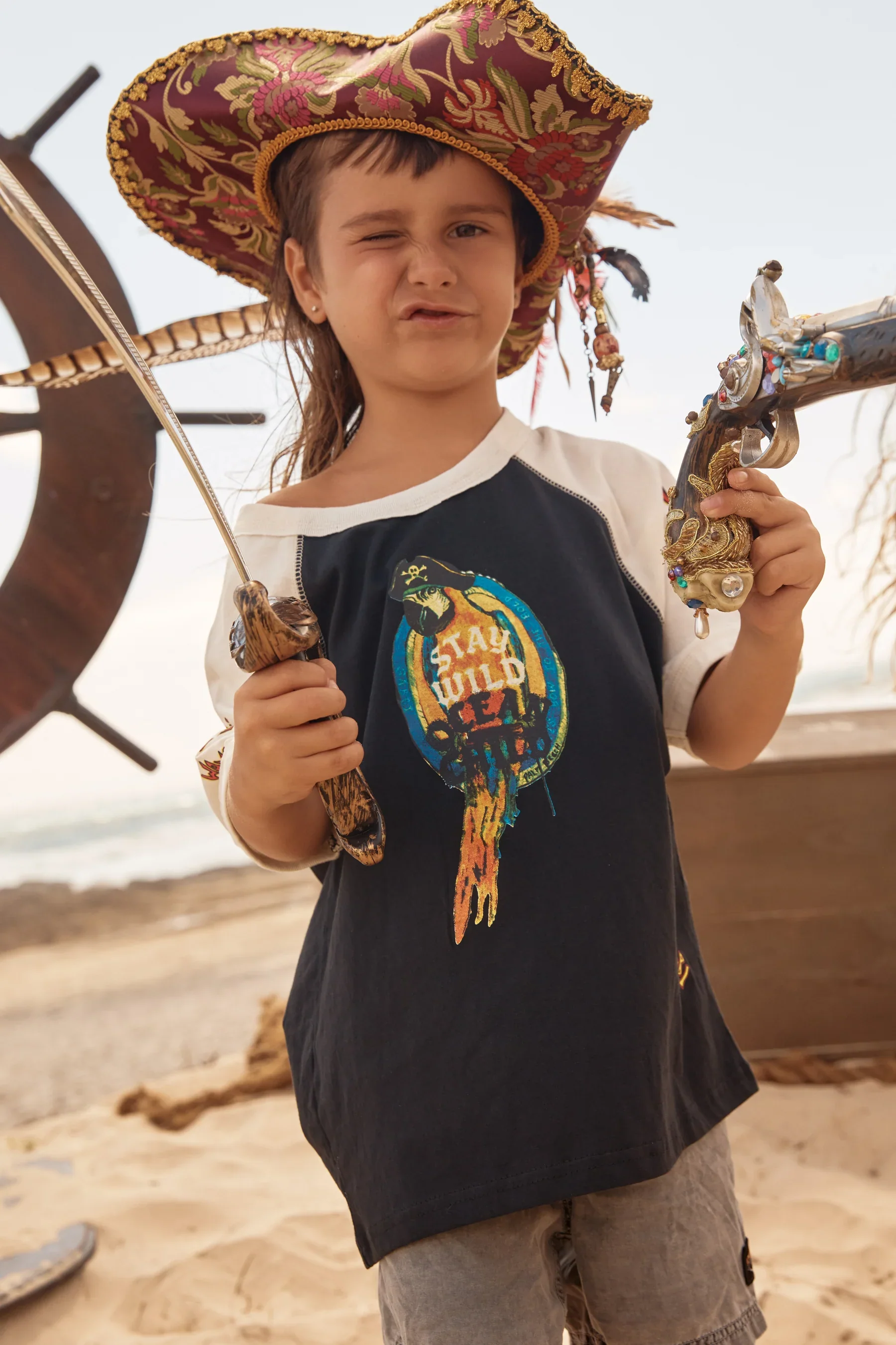 SABBI - STAY WILD RAGLAN TEE (KIDS)
