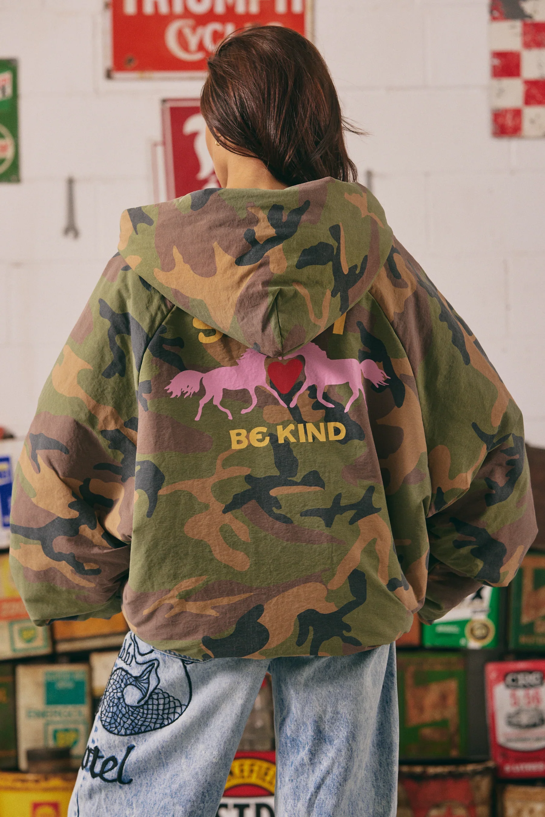 SABBI - THE BE KIND BOMBER JACKET (CAMO) - Image 3