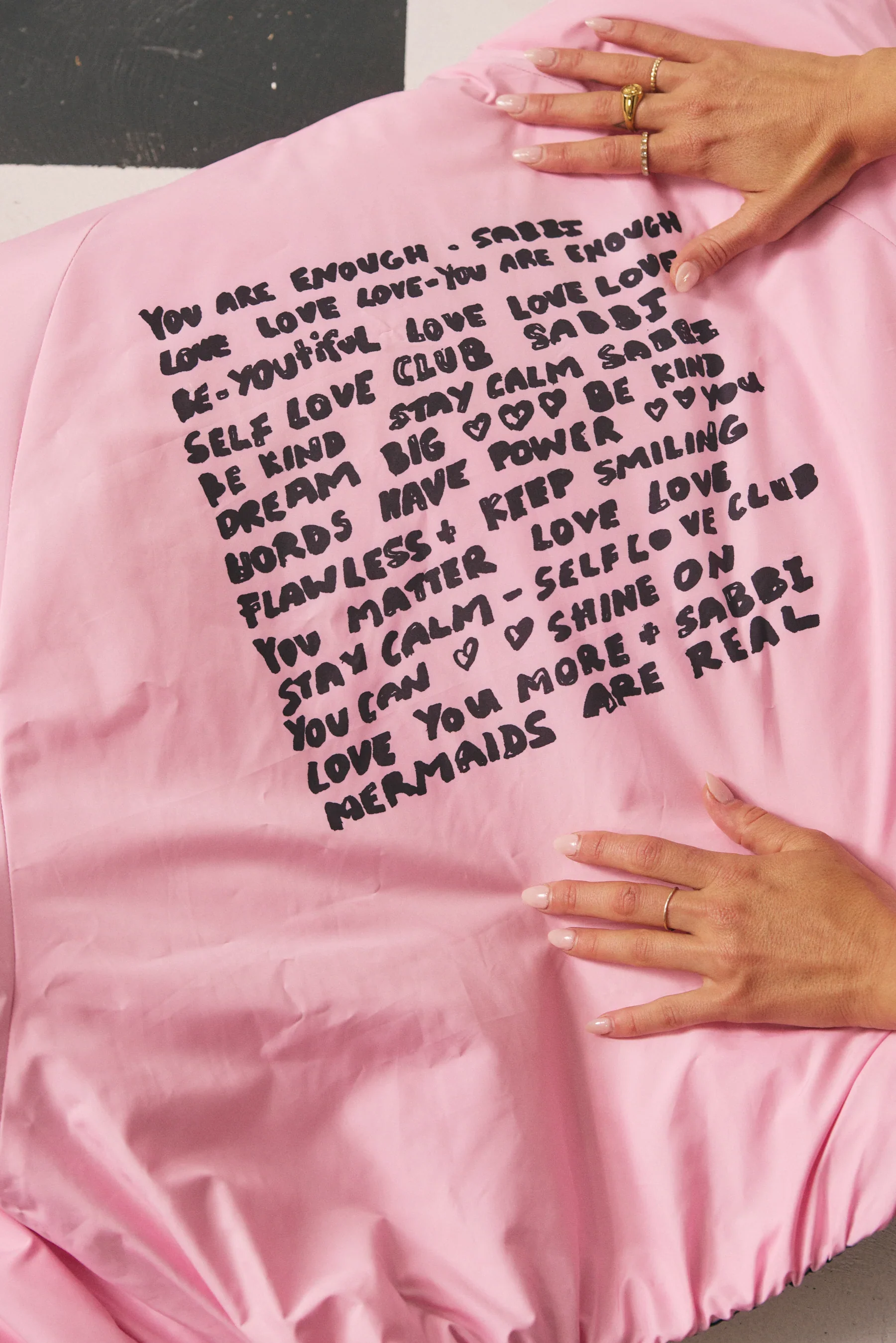 SABBI - THE BE KIND BOMBER JACKET (CAMO) - Image 7