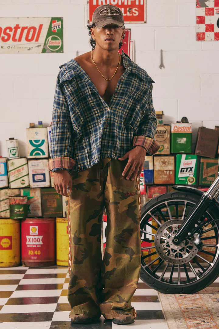 SABBI - THE CANVAS HEART PANTS (CAMO) - Image 3