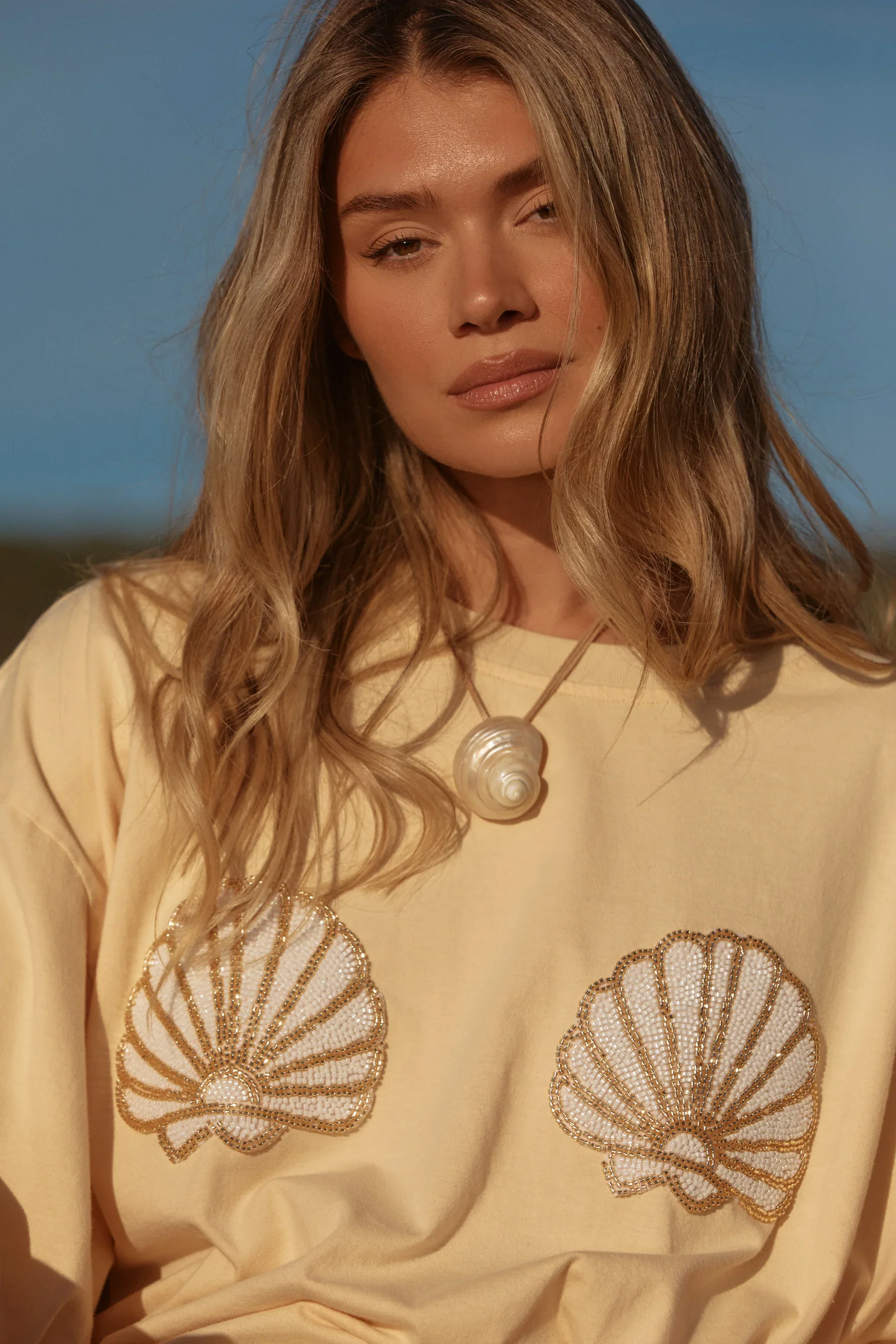 SABBI - THE VERY OVERSIZED SHELL TITTY TEE (CREAMY YELLOW) - Image 4