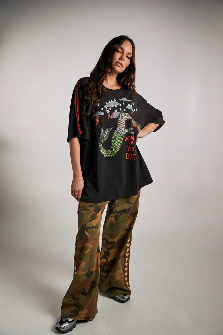 SABBI - THE VERY OVERSIZED ZEBRA DREAMS TEE (BLACK) - Image 4