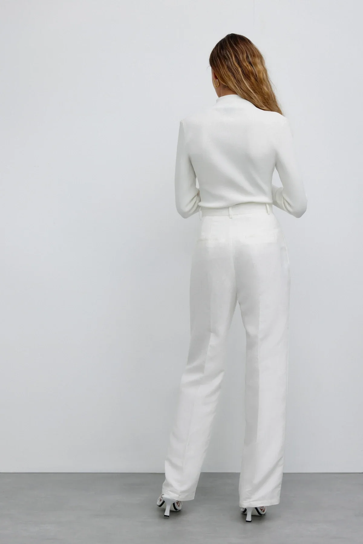 SIGNIFICANT OTHER - Adi Top (Cream With Almond Bind) FINAL SALE - Image 3