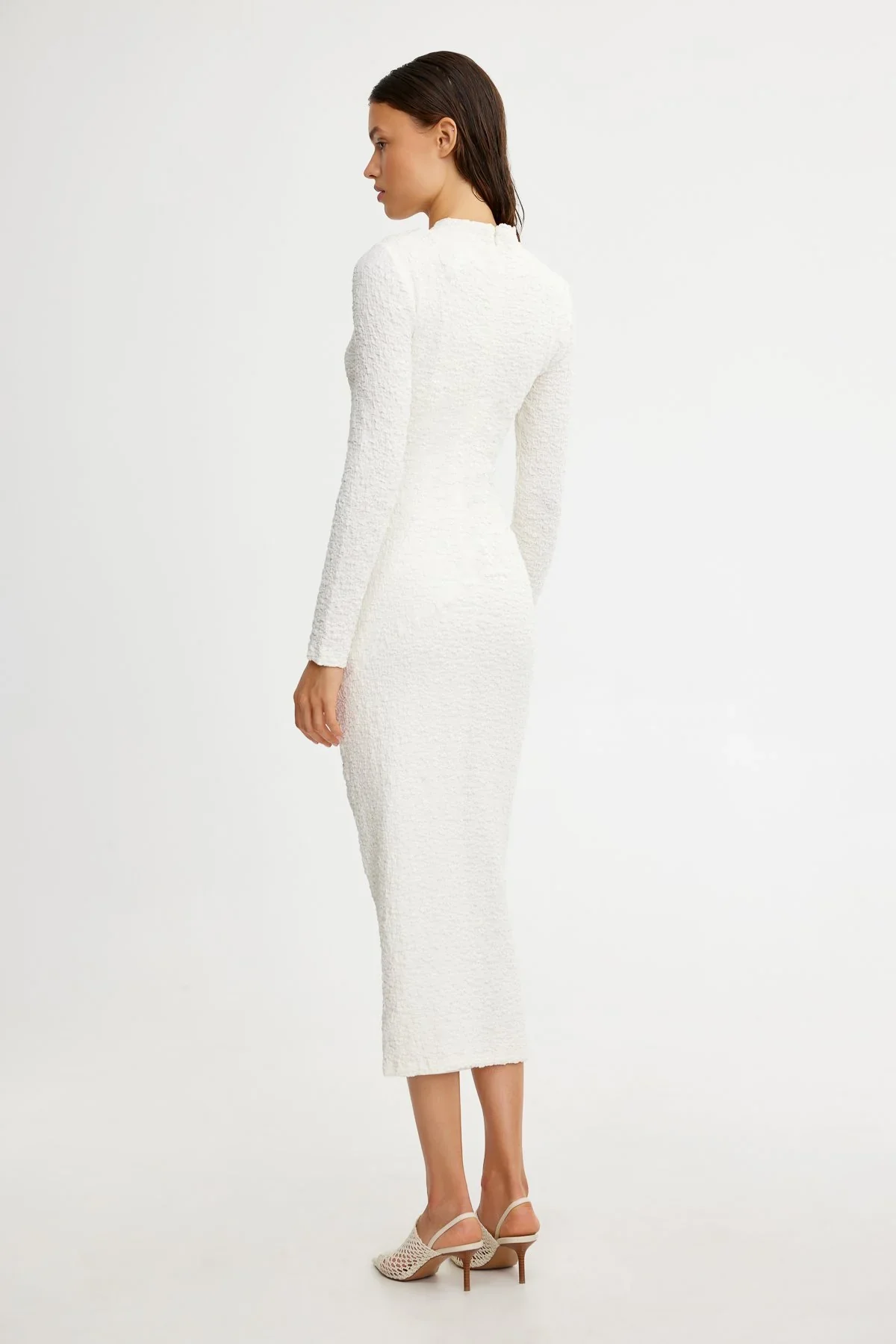 SIGNIFICANT OTHER - BRIELLE LONG SLEEVE MIDI DRESS (CREAM) - Image 3
