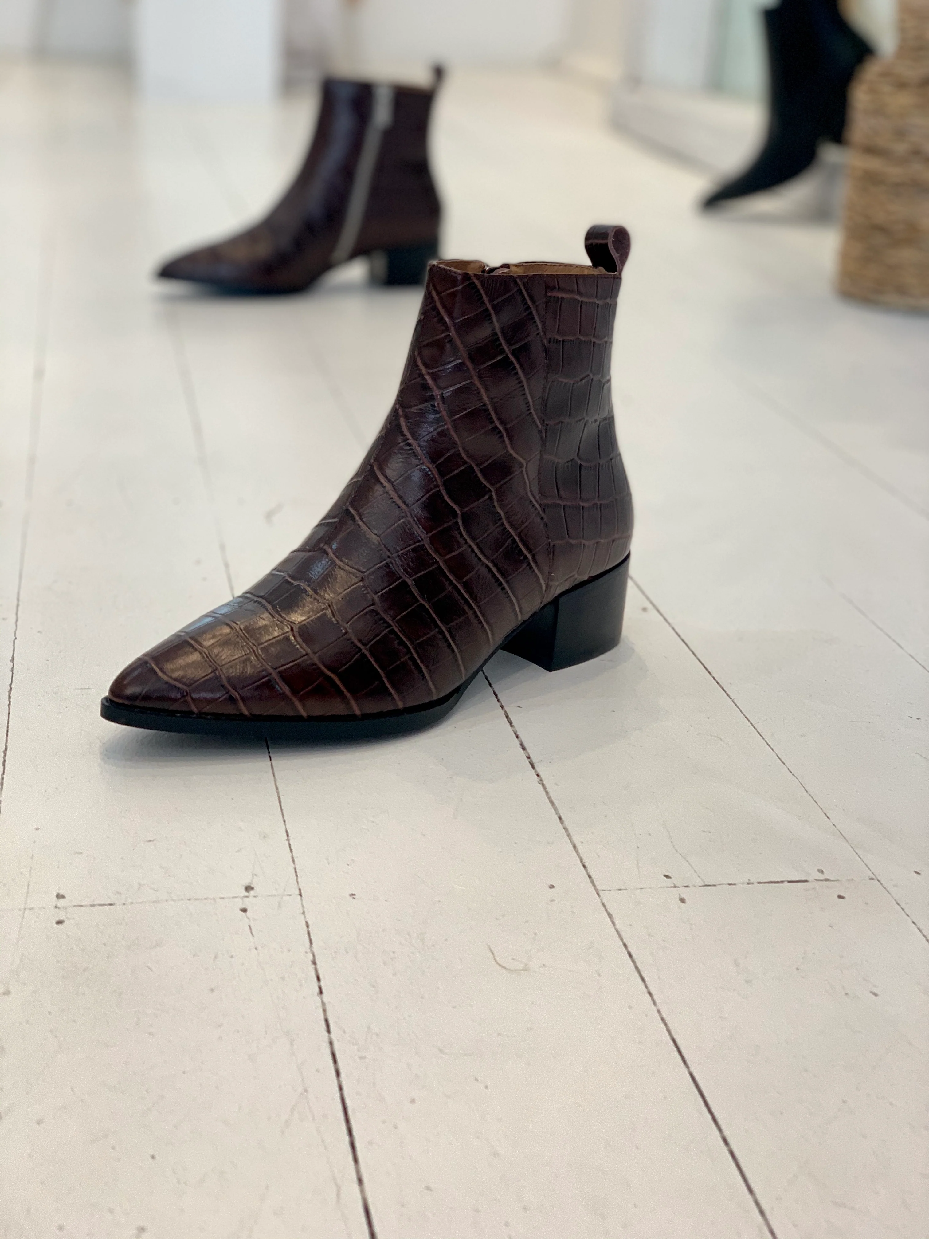 SKIN FOOTWEAR - Corban Boot (Brown Croc) - Image 3